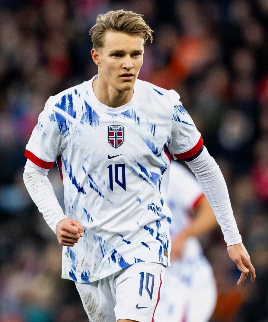 1718698820964159.jpg Norw.jpg