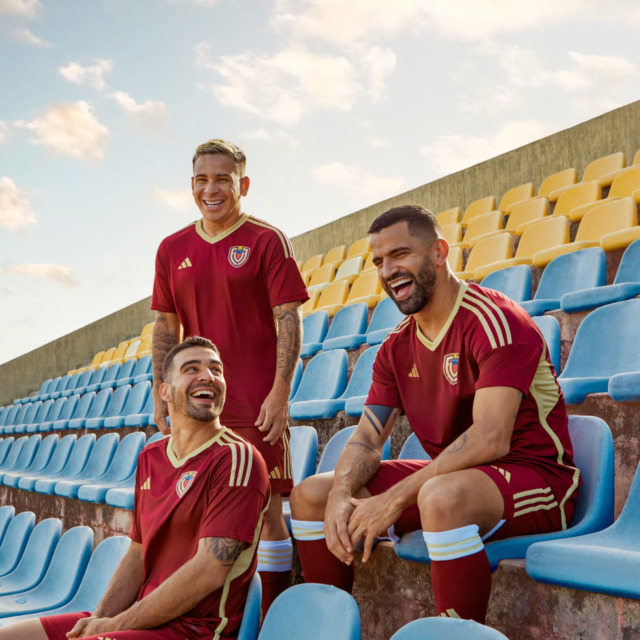 1720148443759242.jpg V.jpg